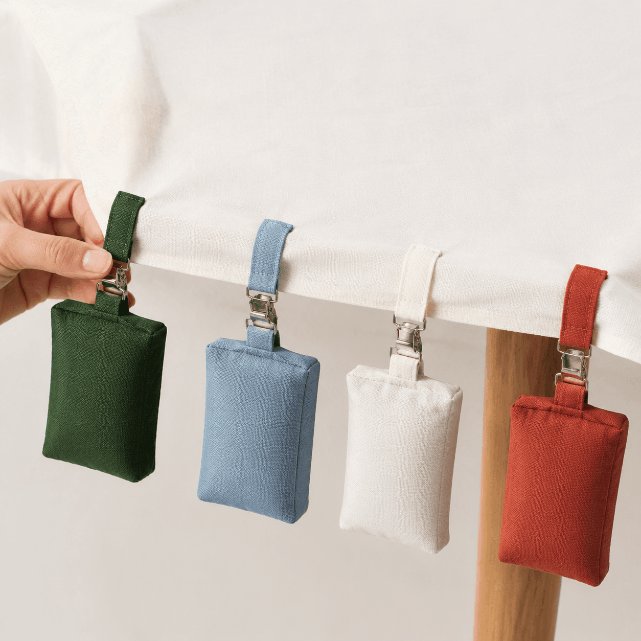 Table Weight Pouches (4)